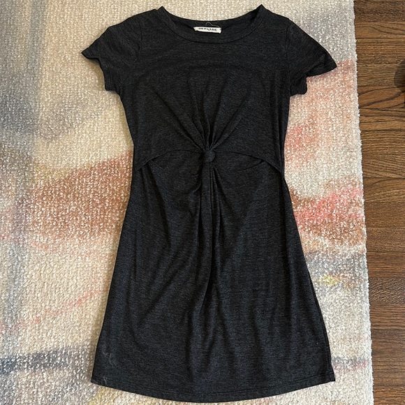 Dress - Picture 1 of 2